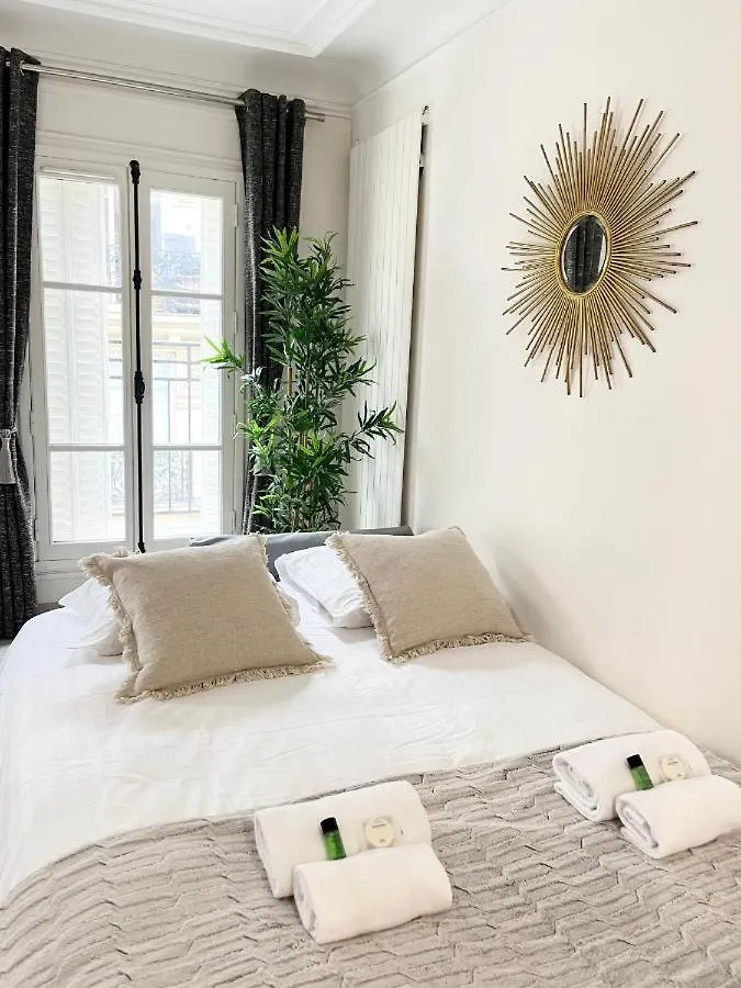 Appartement Pergo à Paris France